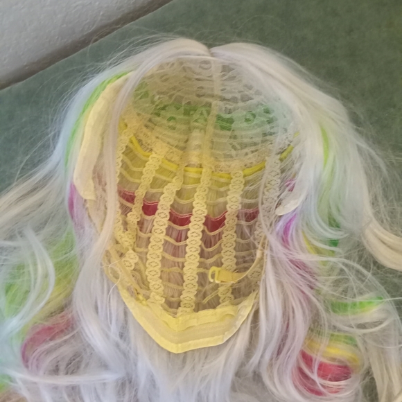 NWOT Shein Multi colored synthetic wig - Picture 5 of 5